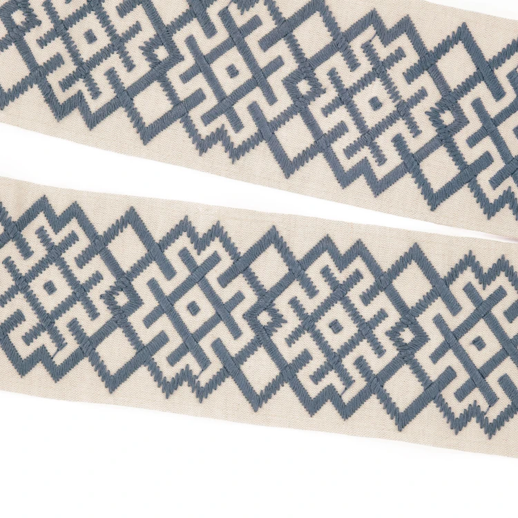 Tkanina Trellis Border Arctic T107/01