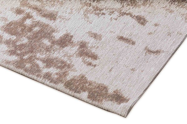 Lyontaupe_rog_600x.jpg