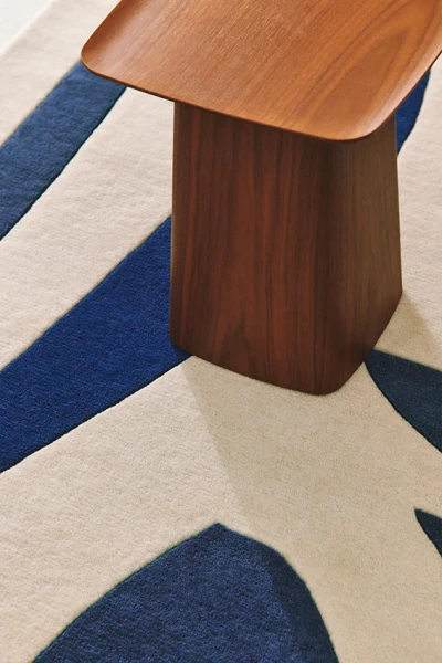 alpha-bleu-detail-n_1-72DPI-2_3-mathildehiley_800x.webp