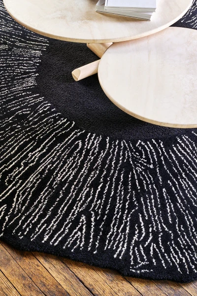tapis-eyeflower-noirambiance-detail_800x.webp