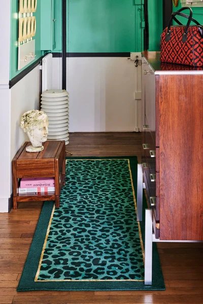 tapis-fauve-aqua-ambiance-2_800x — kopia.webp