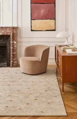 tapis_miramar_beige_ambiance_1_didierdelmas_72DPI_site_800x.webp
