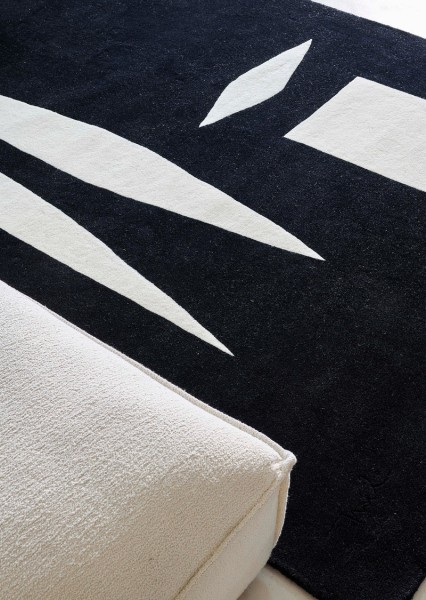 tapis-nanquim-noir-detail1_800x.jpg