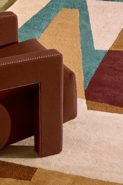 tapis_pablo_multi_detail_1_didierdelmas_72DPI_site_9628acfc-1e7b-4e38-a6c8-d4d9a16306b9_800x.jpg