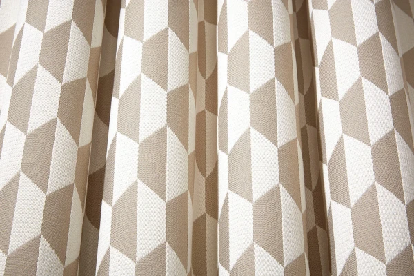 Tile_Image_WaveImage_Item_F111-9033.webp