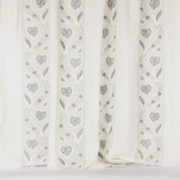 Tkanina Florinda Sheer by Colefax and Fowler F4814