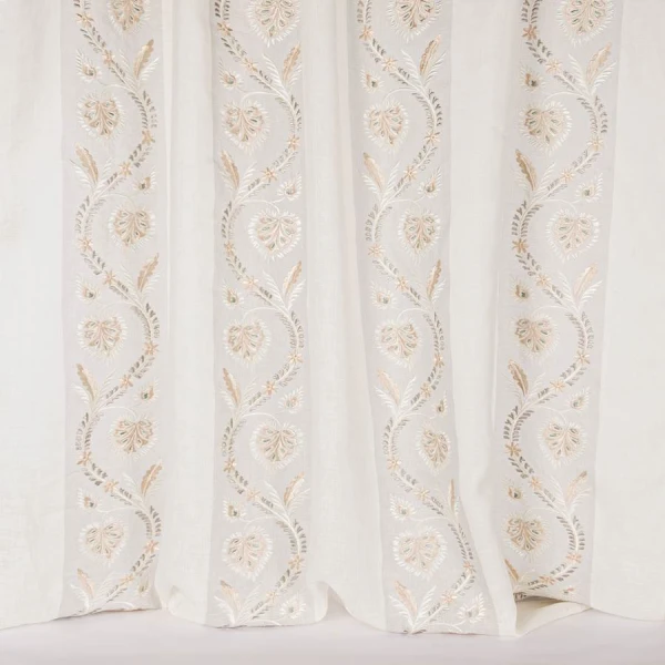 Tkanina Florinda Sheer by Colefax and Fowler F4814