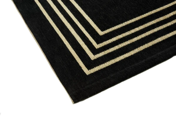 royal_black-easy-cleaning-rug_4_1400x.webp