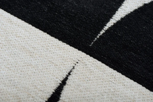mono_white-easy-cleaning-rug_3_1400x.webp